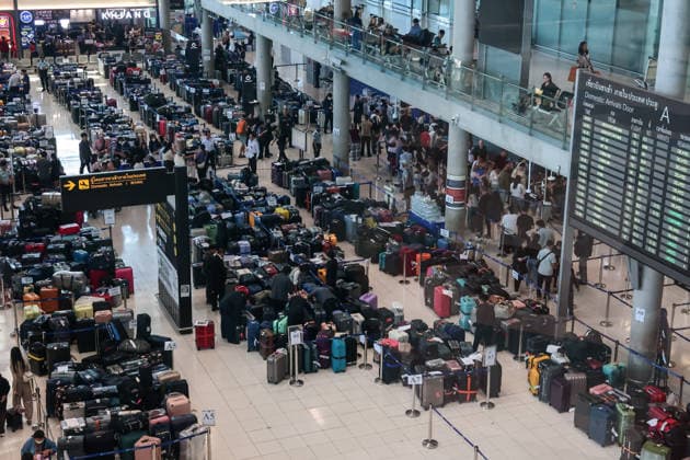 September 29, 2026, Bangkok, Bangkok, Thailand: More than 3,000 passenger bags from 52 Thai Airways International flights are piled up at Suvarnabhumi Airport after severe flooding across Bangkok left ground staff unable to reach work, forcing scores of travelers to wait overnight, in Bangkok, Thailand, September 29, 2026. Bangkok Thailand - ZUMAp219 20260929_zip_p219_012 Copyright: xNattaphonxPhanphongsanonx