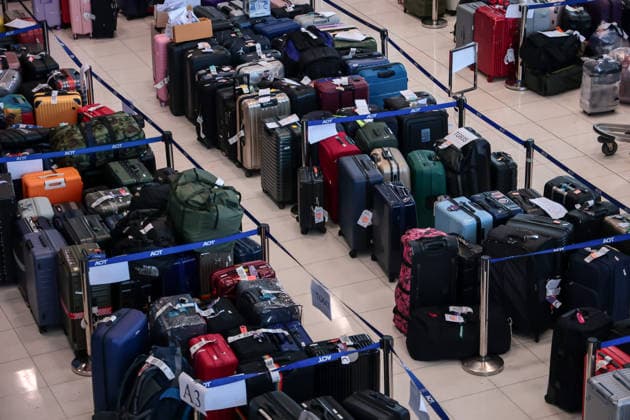 September 29, 2026, Bangkok, Bangkok, Thailand: More than 3,000 passenger bags from 52 Thai Airways International flights are piled up at Suvarnabhumi Airport after severe flooding across Bangkok left ground staff unable to reach work, forcing scores of travelers to wait overnight, in Bangkok, Thailand, September 29, 2026. Bangkok Thailand - ZUMAp219 20260929_zip_p219_006 Copyright: xNattaphonxPhanphongsanonx