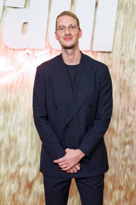 Paul, La Serie Photocall - Paris Paul Mirabel attends the photocall for the premiere of Paul, La Serie held at the Grand Rex Cinema in Paris, France on September 29, 2026. Photo by David Boyer ABACAPRESS.COM Paris France  Copyright: xBoyerxDavid ABACAx