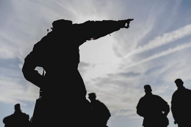 Silhouettes of soldiers, photographed during the Vigilant Roland II exercise conducted by the Bundeswehr’s Home Guard Division in a public area in Stendal, September 29, 2026. As part of the exercise, the soldiers are training, among other things, in providing aid following a car accident and in preventing espionage attempts by enemy forces. Stendal, Germany Copyright: xFlorianxGaertnerx