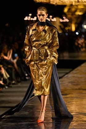 PFW Saint Laurent Runway A model walks the runway at the Saint Laurent show during Paris Fashion Week, in Paris, France on 29 September 2026. Photo by Julien Reynaud APS-Medias ABACAPRESS.COM Paris France  Copyright: xReynaudxJulien APS-Medias ABACAx