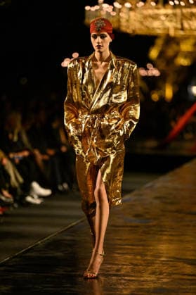PFW Saint Laurent Runway A model walks the runway at the Saint Laurent show during Paris Fashion Week, in Paris, France on 29 September 2026. Photo by Julien Reynaud APS-Medias ABACAPRESS.COM Paris France  Copyright: xReynaudxJulien APS-Medias ABACAx