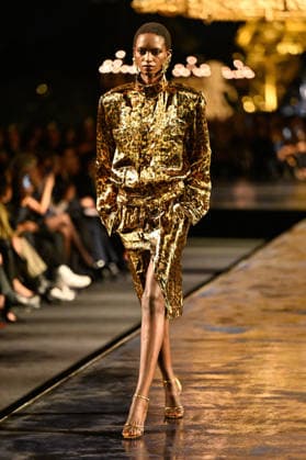 PFW Saint Laurent Runway A model walks the runway at the Saint Laurent show during Paris Fashion Week, in Paris, France on 29 September 2026. Photo by Julien Reynaud APS-Medias ABACAPRESS.COM Paris France  Copyright: xReynaudxJulien APS-Medias ABACAx