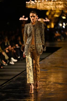 PFW Saint Laurent Runway A model walks the runway at the Saint Laurent show during Paris Fashion Week, in Paris, France on 29 September 2026. Photo by Julien Reynaud APS-Medias ABACAPRESS.COM Paris France  Copyright: xReynaudxJulien APS-Medias ABACAx