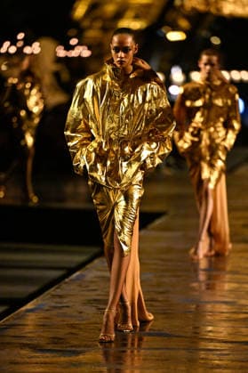 PFW Saint Laurent Runway A model walks the runway at the Saint Laurent show during Paris Fashion Week, in Paris, France on 29 September 2026. Photo by Julien Reynaud APS-Medias ABACAPRESS.COM Paris France  Copyright: xReynaudxJulien APS-Medias ABACAx