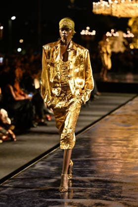 PFW Saint Laurent Runway A model walks the runway at the Saint Laurent show during Paris Fashion Week, in Paris, France on 29 September 2026. Photo by Julien Reynaud APS-Medias ABACAPRESS.COM Paris France  Copyright: xReynaudxJulien APS-Medias ABACAx