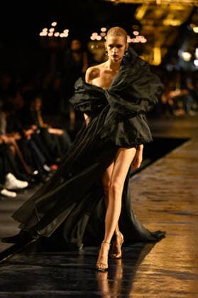 PFW Saint Laurent Runway A model walks the runway at the Saint Laurent show during Paris Fashion Week, in Paris, France on 29 September 2026. Photo by Julien Reynaud APS-Medias ABACAPRESS.COM Paris France  Copyright: xReynaudxJulien APS-Medias ABACAx