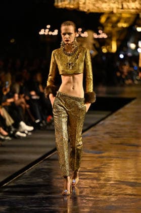 PFW Saint Laurent Runway A model walks the runway at the Saint Laurent show during Paris Fashion Week, in Paris, France on 29 September 2026. Photo by Julien Reynaud APS-Medias ABACAPRESS.COM Paris France  Copyright: xReynaudxJulien APS-Medias ABACAx