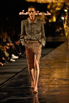 PFW Saint Laurent Runway A model walks the runway at the Saint Laurent show during Paris Fashion Week, in Paris, France on 29 September 2026. Photo by Julien Reynaud APS-Medias ABACAPRESS.COM Paris France  Copyright: xReynaudxJulien APS-Medias ABACAx