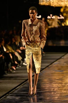 PFW Saint Laurent Runway A model walks the runway at the Saint Laurent show during Paris Fashion Week, in Paris, France on 29 September 2026. Photo by Julien Reynaud APS-Medias ABACAPRESS.COM Paris France  Copyright: xReynaudxJulien APS-Medias ABACAx