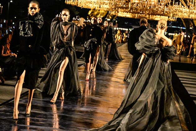 PFW Saint Laurent Runway A model walks the runway at the Saint Laurent show during Paris Fashion Week, in Paris, France on 29 September 2026. Photo by Julien Reynaud APS-Medias ABACAPRESS.COM Paris France  Copyright: xReynaudxJulien APS-Medias ABACAx