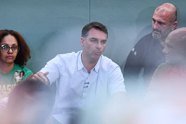 SaO PAULO, SP - 29.09.2026: FLaVIO BOLSONARO PARTICIPA DE ENCONTRO SP - Flavio Bolsonaro (PL), candidate for President of the Republic, participates in a meeting with black belts in Jiu-Jitsu, this Tuesday (29), at the Alliance academy, in the Vila Olimpia neighborhood, in Sao Paulo, SP. x3022291x  RobertoxCasimiro