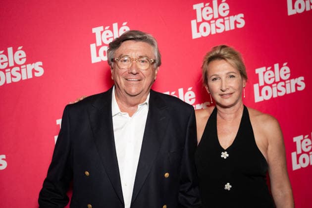 Tele Loisirs Awards - Paris French TV host Jacques Legros and his wife Valerie Legros attends a photocall at the Tele Loisirs Awards 2026 at the Casino de Paris in Paris, France, on September 29, 2026. Photo by Alexis Jumeau ABACAPRESS.COM Paris France  Copyright: xJumeauxAlexis ABACAx