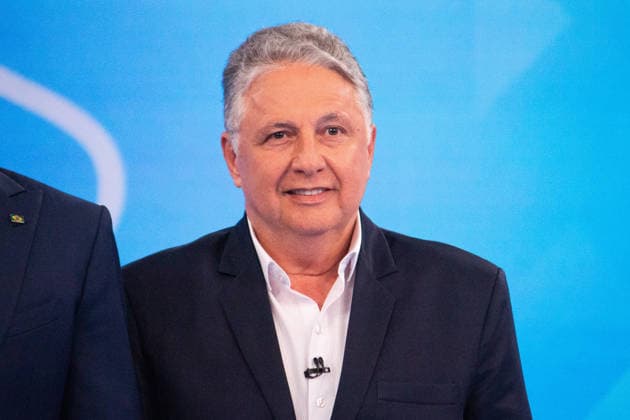 RIO DE JANEIRO, RJ - 29.09.2026: DEBATE GLOBO GOVERNO RJ - Debate between candidates for governor of Rio de Janeiro, held by TV Globo, on Wednesday night (29), at Estudios Globo, in RJ. x3022316x  CarlosxEliasxJunior
