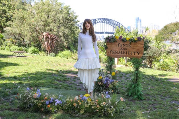 September 30, 2026: Sense and Sensibility cast member DAISY EDGAR-JONES poses during a Photo Call at Wendy Whiteley s Secret Garden, Lavender Bay on September 30, 2026 in Sydney, NSW Australia  - ZUMAa155 20260930_aaa_a155_007 Copyright: xChristopherxKhouryx
