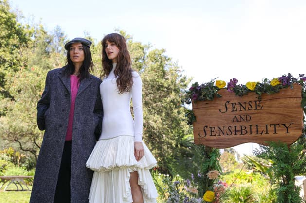 September 30, 2026: Sense and Sensibility cast members ESMo° CREED-MILES and DAISY EDGAR-JONES pose during a Photo Call at Wendy Whiteley s Secret Garden, Lavender Bay on September 30, 2026 in Sydney, NSW Australia  - ZUMAa155 20260930_aaa_a155_010 Copyright: xChristopherxKhouryx