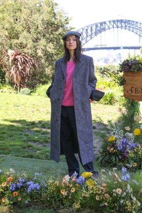 September 30, 2026: Sense and Sensibility cast member ESMo° CREED-MILES poses during a Photo Call at Wendy Whiteley s Secret Garden, Lavender Bay on September 30, 2026 in Sydney, NSW Australia - ZUMAa155 20260930_aaa_a155_009 Copyright: xChristopherxKhouryx