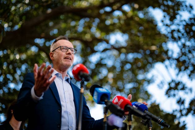 GREENS LEADERSHIP ANNOUNCEMENT, Senator David Shoebridge speaks to media during a press conference announcing the new leadership team of the Australian Greens, in Sydney, Wednesday, September 30, 2026. ( NO ARCHIVING SYDNEY NEW SOUTH WALES Australia  Copyright: xGEORGExCHANx 20260930178659286240