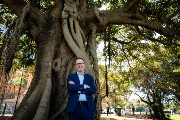 GREENS LEADERSHIP ANNOUNCEMENT, Senator David Shoebridge poses for a photograph after the press conference announcing the new leadership team of the Australian Greens, in Sydney, Wednesday, September 30, 2026. ( NO ARCHIVING SYDNEY NEW SOUTH WALES Australia  Copyright: xGEORGExCHANx 20260930113782646421