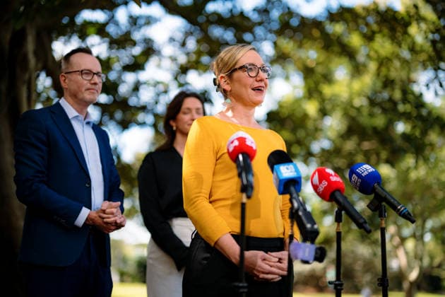 GREENS LEADERSHIP ANNOUNCEMENT, Larissa Waters speaks to the media during a press conference announcing the new leadership team of the Australian Greens, in Sydney, Wednesday, September 30, 2026. ( NO ARCHIVING SYDNEY NEW SOUTH WALES Australia  Copyright: xGEORGExCHANx 20260930118688497286