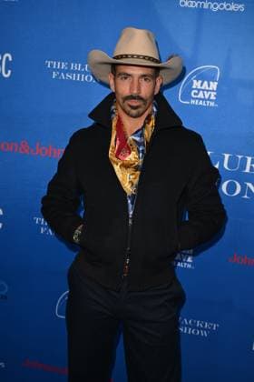 Los Angles Ca Sept 29: Jordan Wiseley at The 2026 Blue Jacket Fashion Show a benefit for Zero prostate cancer on September 29, 2026 Credit: Michael Mattes USA - ZUMAa123 20260929_zaa_a123_017 Copyright: xAdMediax