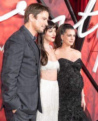September 29, 2026, Bronx, New York, USA: Josh Hartnett, Dakota Johnson and Anne Hathaway attend premiere of Amazon MGM Studios Verity at AMC Lincoln Square in New York, NY on September 29, 2026. Bronx USA - ZUMAr339 20260929_znp_r339_082 Copyright: xLevxRadinx