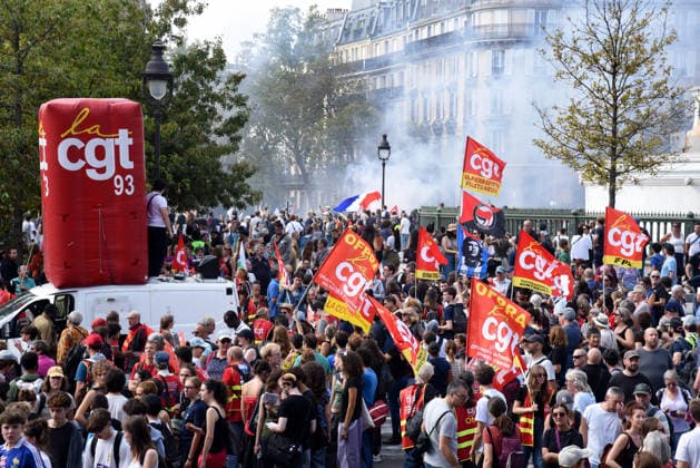 Marylise Leon At Public Service Demonstration For Working Conditions And Funding - Paris Demonstration of Public Service for working conditions and increased funding for public services and to support the high school blockades in Paris, France on September 29, 2026. Photo by Alain Apaydin ABACAPRESS.COM Paris France  Copyright: xApaydinxAlain ABACAx