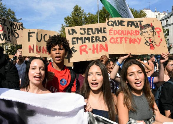 Marylise Leon At Public Service Demonstration For Working Conditions And Funding - Paris Demonstration of Public Service for working conditions and increased funding for public services and to support the high school blockades in Paris, France on September 29, 2026. Photo by Alain Apaydin ABACAPRESS.COM Paris France  Copyright: xApaydinxAlain ABACAx