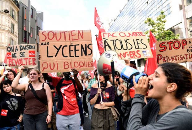 Marylise Leon At Public Service Demonstration For Working Conditions And Funding - Paris Demonstration of Public Service for working conditions and increased funding for public services and to support the high school blockades in Paris, France on September 29, 2026. Photo by Alain Apaydin ABACAPRESS.COM Paris France  Copyright: xApaydinxAlain ABACAx