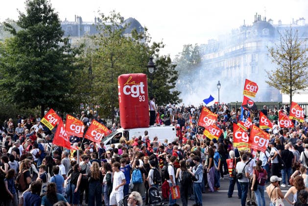 Marylise Leon At Public Service Demonstration For Working Conditions And Funding - Paris Demonstration of Public Service for working conditions and increased funding for public services and to support the high school blockades in Paris, France on September 29, 2026. Photo by Alain Apaydin ABACAPRESS.COM Paris France  Copyright: xApaydinxAlain ABACAx