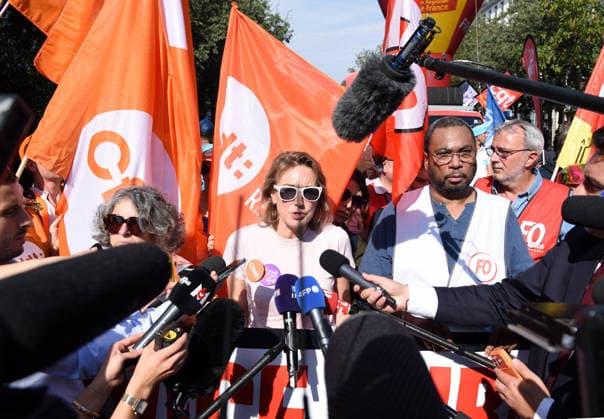 Marylise Leon At Public Service Demonstration For Working Conditions And Funding - Paris Marylise Leon (cfdt) at the demonstration of Public Service for working conditions and increased funding for public services and to support the high school blockades in Paris, France on September 29, 2026. Photo by Alain Apaydin ABACAPRESS.COM Paris France  Copyright: xApaydinxAlain ABACAx