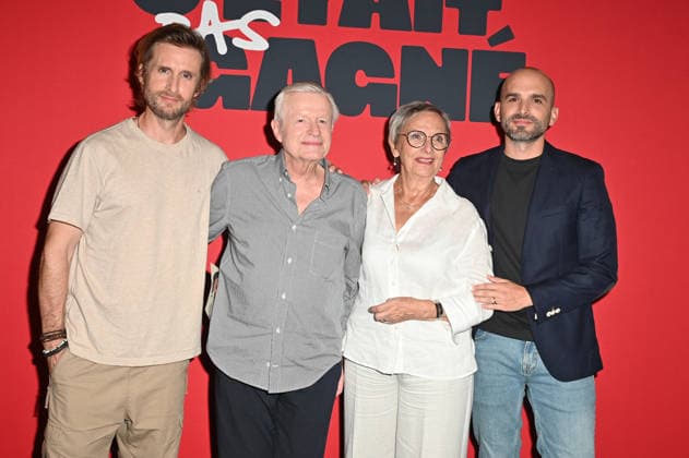 Fifi Et Sa Bande, C’etait Pas Gagne Premiere - Paris Philippe Lacheau with his parents Gerard and Huguette Lacheau and his brother Pierre Lacheau attending the premiere of the Canal Plus documentary series ‘Fifi et sa bande, c’etait pas gagne’ about actor Philippe Lacheau, held at Max Linder Panorama cinema, in Paris, France, on September 29th, 2026. Photo by Mireille Ampilhac ABACAPRESS.COM Paris France  Copyright: xAmpilhacxMireille ABACAx