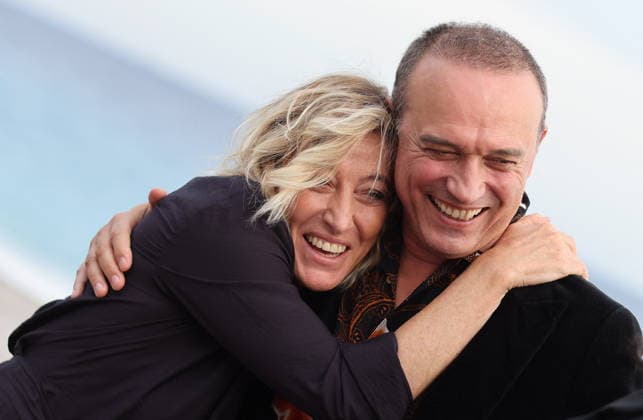 Valeria Bruni Tedeschi and Vincent Perez at a photocall for the film *Un jeu dangereux* during the 8th edition of the Cinéroman Festival in Nice on September 29, 2026 Jacovides Bebert Bestimage Photocall for the film *Un jeu dangereux* at the 8th edition of the Cinéroman Festival in Nice on September 29, 2026, Nice, France  Copyright: xDominiquexJacovidesx-xBrunoxBebertx xBestimagexDominiquexJacovidesx-xBrunoxBebertx xBestimagex
