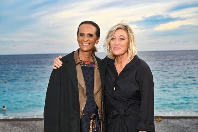 Karine Silla and Valeria Bruni Tedeschi at the photocall for the film *Un jeu dangereux* during the 8th edition of the Cinéroman Festival in Nice on September 29, 2026 Jacovides Bebert Bestimage Photocall for the film *Un jeu dangereux* at the 8th edition of the Cinéroman Festival in Nice, France  Copyright: xDominiquexJacovidesx-xBrunoxBebertx xBestimagexDominiquexJacovidesx-xBrunoxBebertx xBestimagex