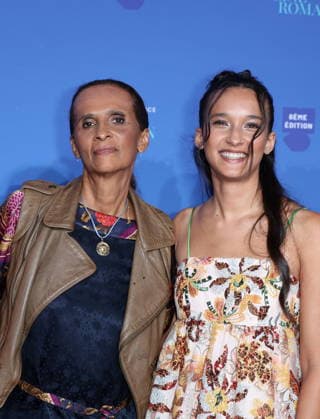 Karine Silla and her daughter Tess on the red carpet at the 8th edition of the Cinéroman Festival in Nice on September 29, 2026 Jacovides Bebert Bestimage Red carpet at the 8th edition of the Cinéroman Festival in Nice on September 29, 2026 Nice, France  Copyright: xDominiquexJacovidesx-xBrunoxBebertx xBestimagexDominiquexJacovidesx-xBrunoxBebertx xBestimagex