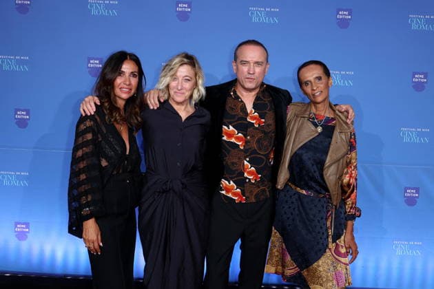 Nathalie Benoin, Valeria Bruni Tedeschi, Vincent Perez and his wife Karine Silla Red carpet at the 8th edition of the Cinéroman Festival in Nice on September 29, 2026 Jacovides Bebert Bestimage Red carpet at the 8th edition of the Cinéroman Festival in Nice on September 29, 2026 Nice, France  Copyright: xDominiquexJacovidesx-xBrunoxBebertx xBestimagexDominiquexJacovidesx-xBrunoxBebertx xBestimagex