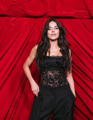 Sarah Nader at the Revolve magazine launch party at the Hôtel d’Évreux on Place Vendôme on September 29, 2026. Sam Delpech, Bestimage. Sarah Nader at the Revolve magazine launch party at the Hôtel d’Évreux on Place Vendôme on September 29, 2026, Paris, France  Copyright: xSamxDelpechx xBestimagexSamxDelpechx xBestimagex