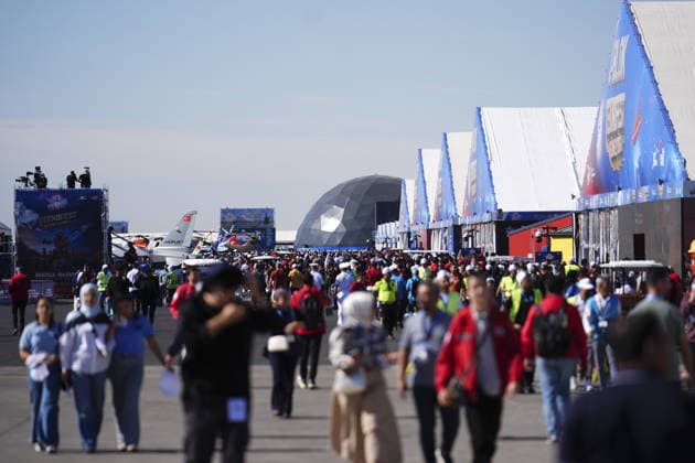 TEKNOFEST Southeast in Sanliurfa SANLIURFA, TURKIYE - SEPTEMBER 30: TEKNOFEST Southeast, world s largest aviation, space, and technology festival opens its gate to visitors at the Sanliurfa GAP Airport for its 15th edition in Sanliurfa, Turkiye on September 30, 2026 Bunyamin Celik Anadolu Sanliurfa Turkey. Editorial use only. Please get in touch for any other usage.  Copyright: x2026xAnadoluxBunyaminxCelikx
