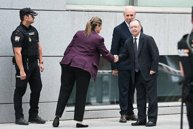The judge of the National Court is hearing testimony today from the president of Ceuta regarding the mass influx of migrants. The president of Ceuta, Juan Jesús Vivas, upon his arrival at the National Court on September 30, 2026, in Madrid, Spain. Vivas is testifying as a witness in the National Court case investigating the mass influx of migrants into Ceuta last July. The president of Ceuta has already stated in several television interviews that he intends to report to the court on all the calls and alerts he sent to the central government in the days leading up to the events. SEPTEMBER 30, 2026, Spain  Copyright: xGustavoxValientex 7809660