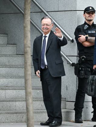 The judge of the National Court is hearing testimony today from the president of Ceuta regarding the mass influx of migrants. The president of Ceuta, Juan Jesús Vivas, upon his arrival at the National Court on September 30, 2026, in Madrid, Spain. Vivas is testifying as a witness in the National Court case investigating the mass influx of migrants into Ceuta last July. The president of Ceuta has already stated in several television interviews that he intends to report to the court on all the calls and alerts he sent to the central government in the days leading up to the events. SEPTEMBER 30, 2026, Spain  Copyright: xGustavoxValientex 7809665