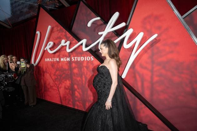 Amazon MGM Studios Verity New York Premiere, New York, NY, USA - 29 Sep Anne Hathaway attends Celebrities attend Amazon MGM Studios Verity New York Premiere at AMC Lincoln Square 13 on September 29, 2026 in New York City. New York United States Copyright: xRonxAdarx xSOPAxImagesx Ron-Adar-1455011