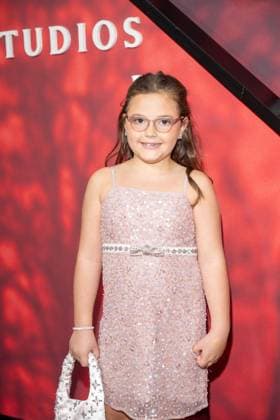 Amazon MGM Studios Verity New York Premiere, New York, NY, USA - 29 Sep Sienna Kulovitz attends Celebrities attend Amazon MGM Studios Verity New York Premiere at AMC Lincoln Square 13 on September 29, 2026 in New York City. New York United States Copyright: xRonxAdarx xSOPAxImagesx Ron-Adar-1454990
