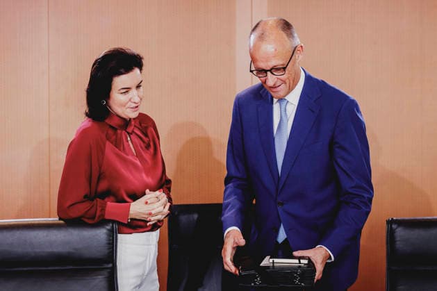 R. L. Friedrich Merz (CDU), Federal Chancellor, and Dorothee Baer (CSU), Federal Minister of Research, Technology, and Space, photographed during a cabinet meeting at the Federal Chancellery in Berlin, September 30, 2026, Berlin, Germany Copyright: xFlorianxGaertnerx