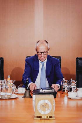 Friedrich Merz, CDU, Federal Chancellor, photographed during a cabinet meeting at the Federal Chancellery in Berlin, September 30, 2026, Berlin, Germany Copyright: xFlorianxGaertnerx