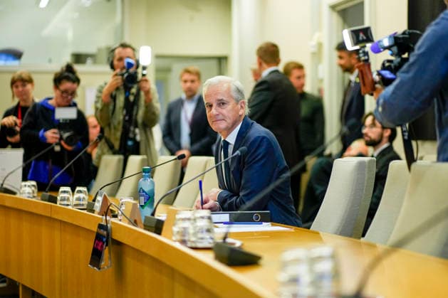 Epstein Hearing Begins in the Storting, Oslo, September 30, 2026. The Storting’s Control and Constitutional Committee is holding a public hearing on practices at the Ministry of Foreign Affairs and Jeffrey Epstein’s network in Norway. Photo: Heiko Junge, NTB, Oslo, Norway reOQsEL2WMQ EDEDITORIAL USE ONLY Ref BNC POLreOQsEL2WMQ jpg  Copyright: xHeikoxJungex xNTBx