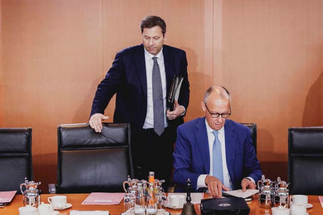 R. L. Friedrich Merz, CDU, Chancellor, and Lars Klingbeil, Federal Minister of Finance, photographed during a cabinet meeting at the Federal Chancellery in Berlin, September 30, 2026, Berlin, Germany Copyright: xFlorianxGaertnerx