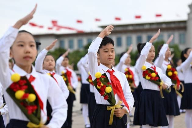 (260930) -- BEIJING, Sept. 30, 2026 -- A ceremony to present flower baskets to fallen national heroes to mark Martyrs Day is held at Tian anmen Square in Beijing, capital of China, Sept. 30, 2026. ) CHINA-BEIJING-MARTYRS DAY-FLOWER BASKETS PRESENTING-CEREMONY (CN) YanxYan 