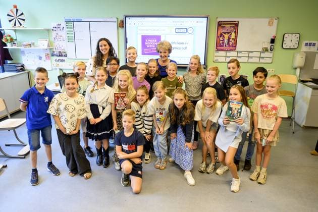 Apeldoorn, The Netherlands, 2026-09-30 09:06:57 APELDOORN , 30-09-2026, KBS Hertog van Gelre Princess Margriet reads aloud during Children s Book Week at KBS Hertog van Gelre in Apeldoorn. After the opening of Children s Book Week, Princess Margriet reads to the pupils of group 6B. The theme of Children s Book Week is Spotlight on! . KBS Hertog van Gelre has approximately 370 pupils, divided into 16 groups. PHOTO: NLBeeld Patrick van Emst Credit: NL Beeld Patrick van Emst  Copyright: xx x