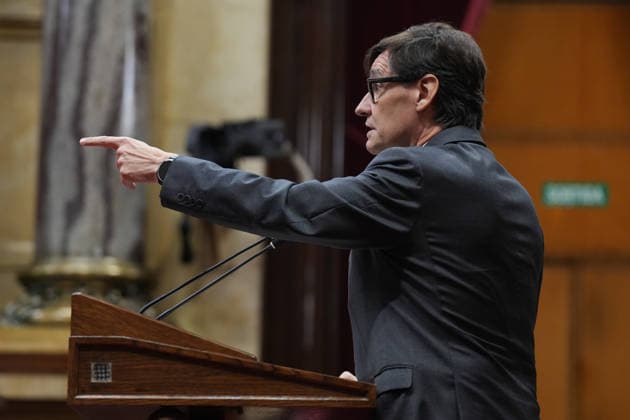 The General Policy Debate Continues in the Parliament of Catalonia The president of the Catalan Government, Salvador Illa, during the General Policy Debate in the Parliament of Catalonia on September 30, 2026, in Barcelona, Catalonia, Spain. The Parliament is entering the second day of the General Policy Debate, during which discussions will continue on proposals regarding housing, regional financing, and the management of education. SEPTEMBER 30, 2026, Spain Copyright: xDavidxZorrakinox 7809949