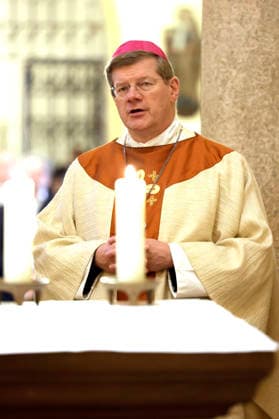 Stephan Burger at the worship service on the third day of the fall plenary assembly of the German Bishops Conference at St. Michael s Church in Fulda, September 30, 2026 Foto:xP.xBackx xFuturexImagex bischofskonferenz_6724